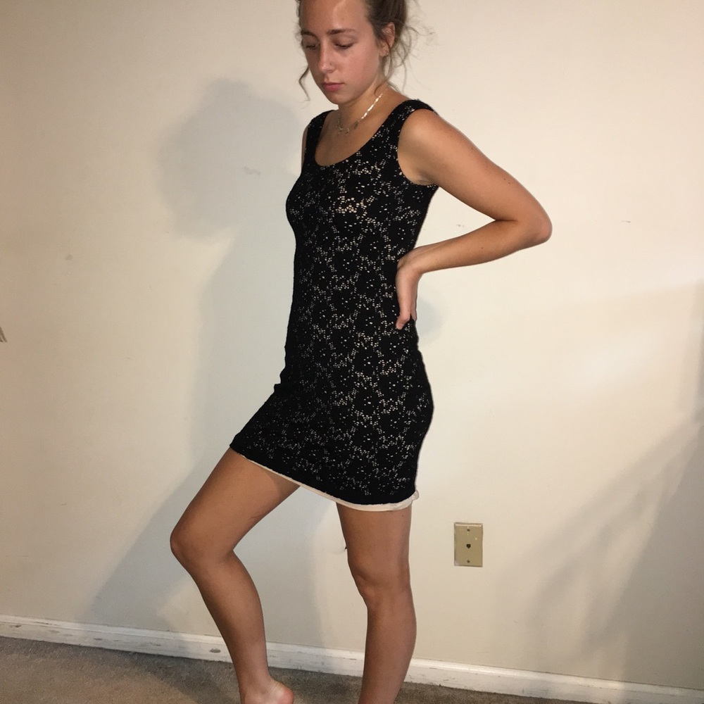Leyendecker Los Angeles Black Stretchy Lace Dress
